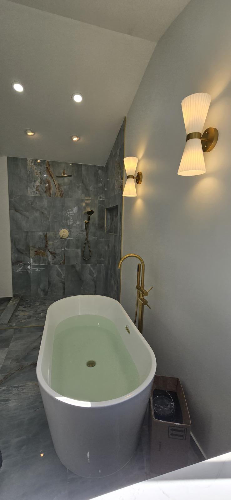 Luxury bathroom tile work Boca Raton - ceramic and porcelain by ENCP Services